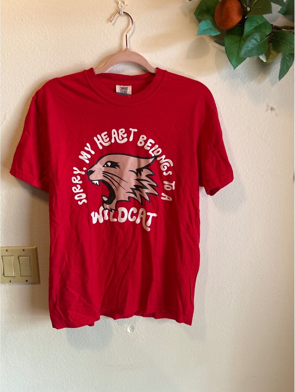 Comfort Colors Red Graphic T-Shirt Size M - 'Sorry, My Heart Belongs to a Wildat
